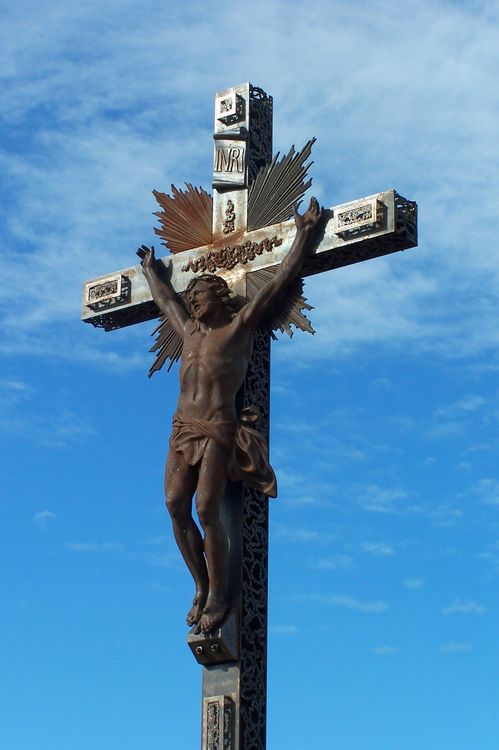 Croix de mission monumentale